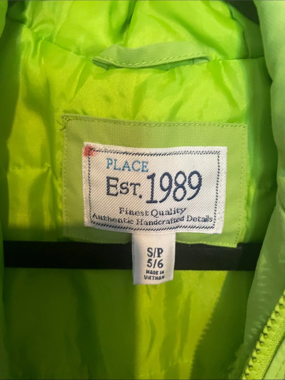 The Children's Place Black and Lime Green Hooded Puffer Jacket size small 5/6